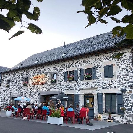 Auberge du Cezallier Montgreleix Exterior foto
